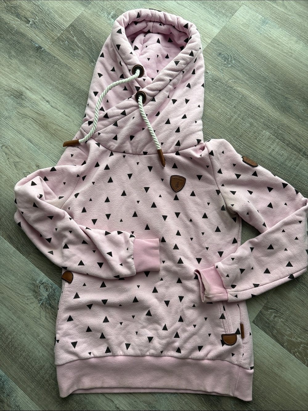 WANAKOME Women’s Pink Triangle Print Pullover Hoodie sz m